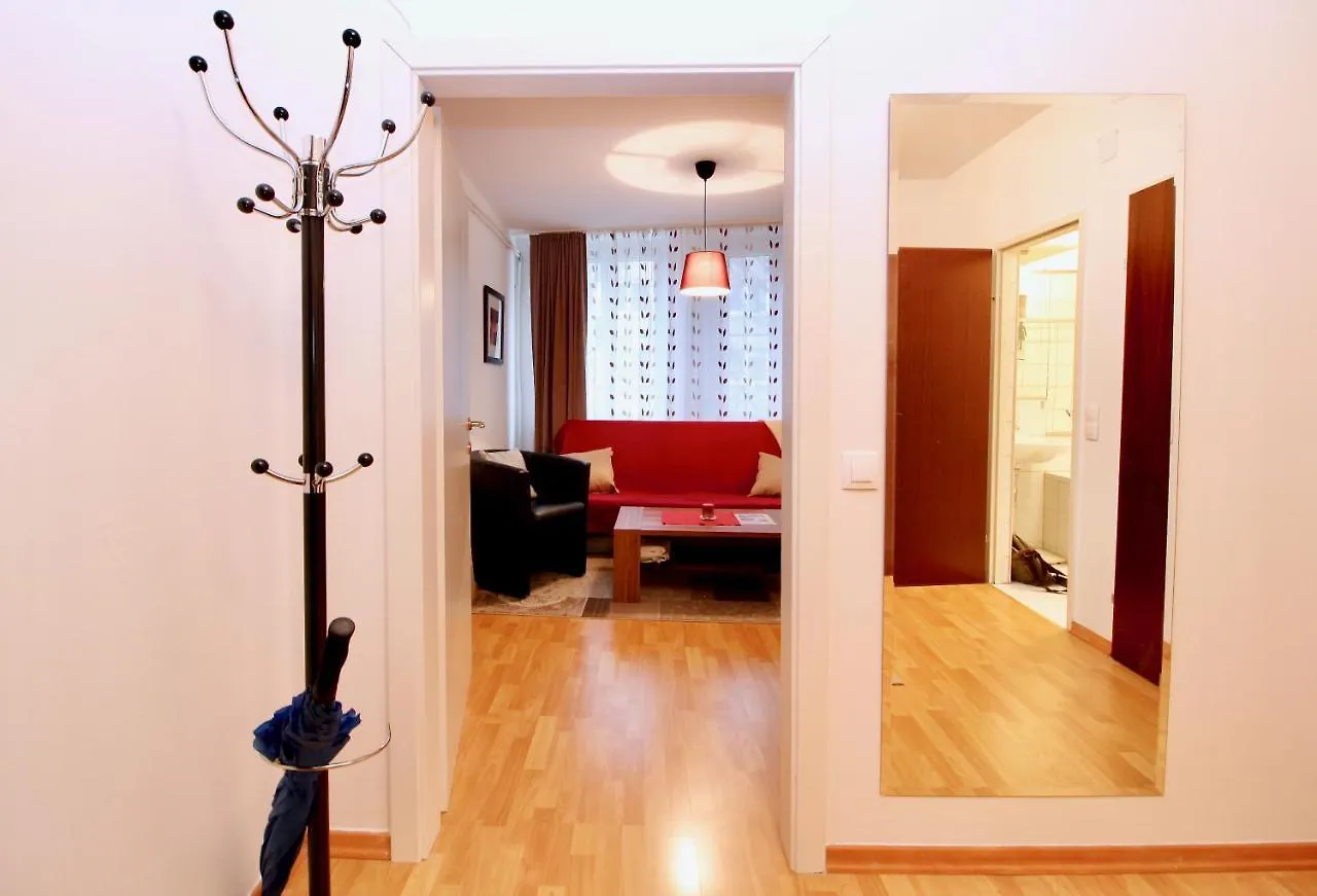 1-Bedroom Apartment Heiligenstadt 维也纳